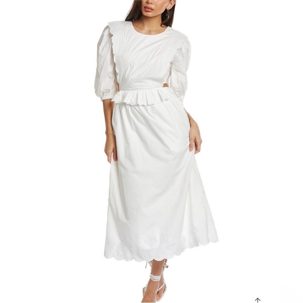 Heart/scalloped edge White Dress with Pockets